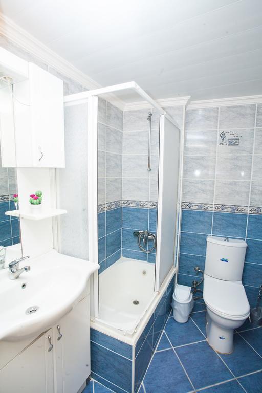 Yalcinkaya Apart Hotel Çeşme Buitenkant foto